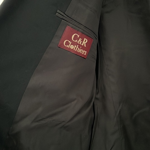 C & R Clothiers | Coat/Blazer - Picture 4 of 7